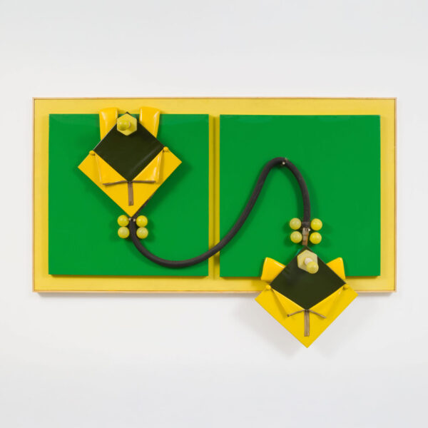 Green and yellow lovers